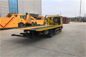 呈贡非事故拖车