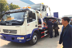 呈贡汽车道路救援拖车价格